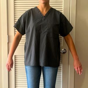 GEM grey scrub top